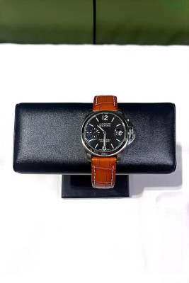 Panerai Luminor Marina PAM 048