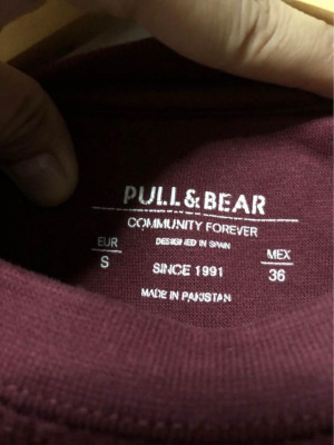 Pull & Bear Crewneck Sweatshirt