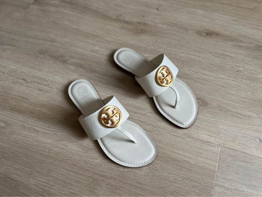 AUTHENTIC Tory Burch Sandals