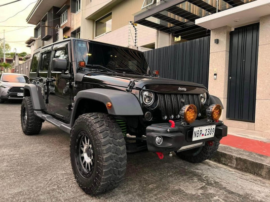 2019 Jeep wrangler loaded!!