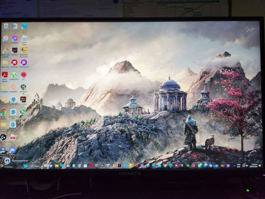 For Sale: Gigabyte g27q 27in 2k resolution