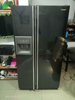 Samsung refrigerator side by side