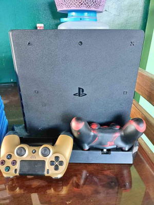 PS4 SLIM