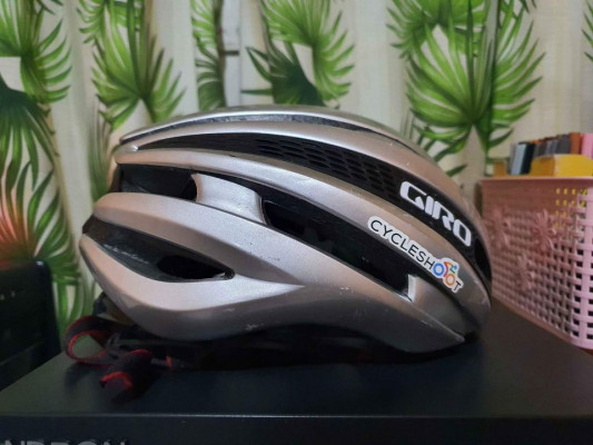 GIRO SYNTHE MIPS medium