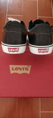 Levis Shoes