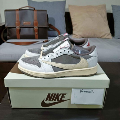 Jordan 1 Low x Travis Scott "Reverse Mocha"