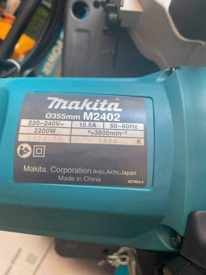 Makita Cut off machine