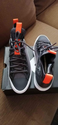 Converse Riding Sneakers