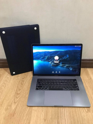 Macbook Pro 2020 Touchbar 13-Inch Core i5 High-Quality Mac