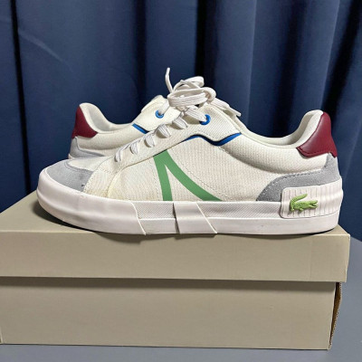 Lacoste Sneakers