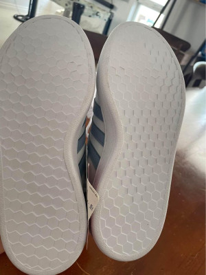 For Sale!!! Original Adidas (Grand Court)