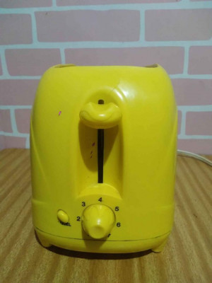 Tough Mama Bread Toaster