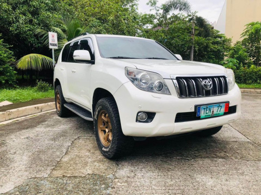 2013 Toyota land cruiser prado