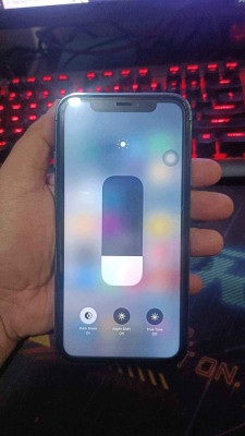 FOR SALE OR SWAP IPHONE XR TO 13 PRO 256GB