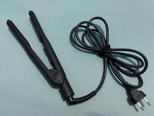 Watsons Hair Straightener