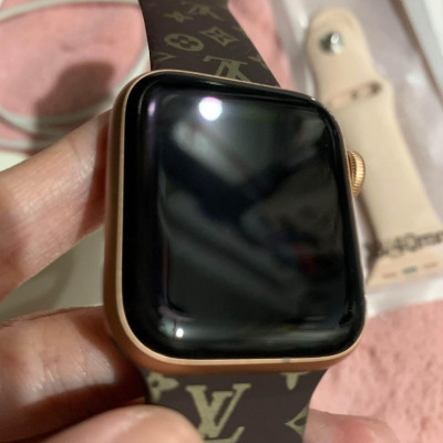 Apple Watch Series 5 (40mm)