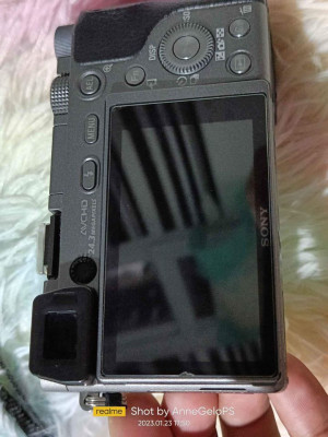 SONY A6000 MIRRORLESS CAM. 7k SHUTTER COUNT