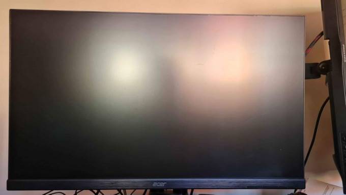 27" Inch Frameless Acer Monitor