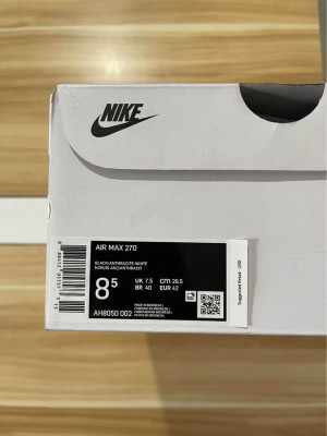 FOR SALE‼️Nike Air Max 270‼️