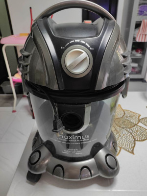 Preloved UV Care Wet and Dry Vacuum Cleaner