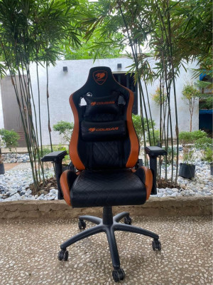 Gaming Chair and Table