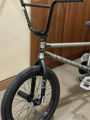 BMX BIKE