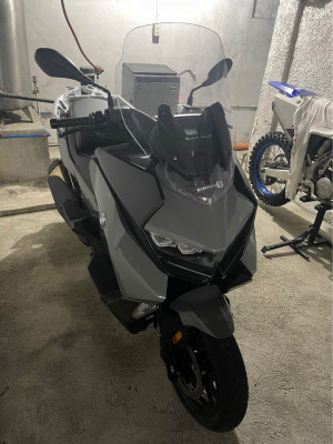 2021 BMW c400gt