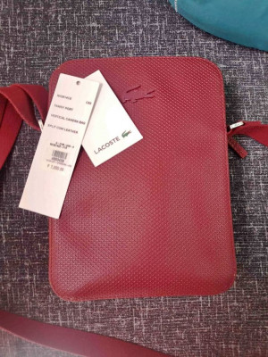 pre loved lacoste sling bag