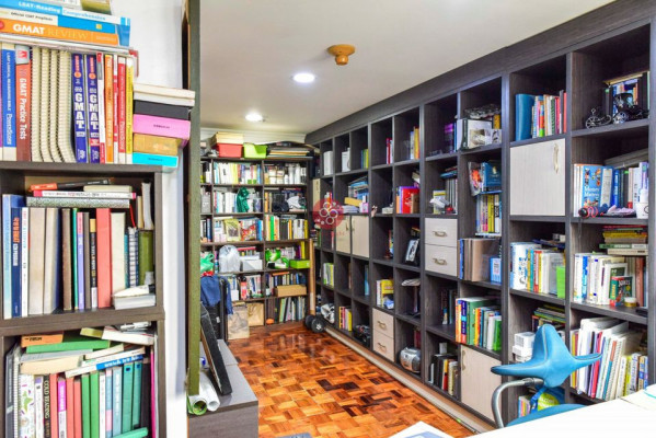 AIC Gold Tower , 5BR For Sale