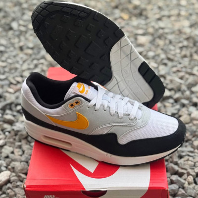 Men’s Airmax 1 University Gold Oregon