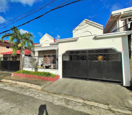 FOR SALE! BUNGALOW PROPERTY in Greenwoods Executive Village Pasig House and Lot