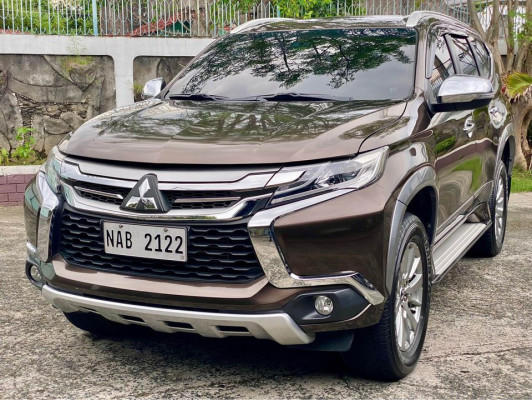 2017 Mitsubishi montero gls premium