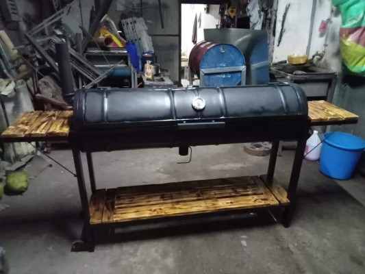 Heavy Duty Charcoal Smoker/Griller