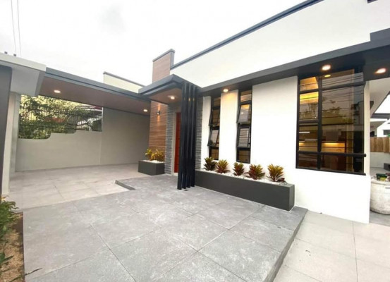 FOR SALE BRAND NEW MODERN BUNGALOW