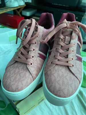 Authentic MK Poppy Lace Up
