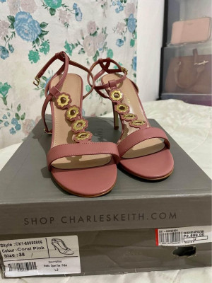 Brandnew Charles and Keith Heels