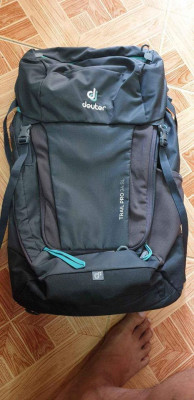 Legit Deuter Pro 34L Backpack