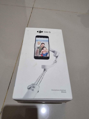 DJI OM 5 Smartphone Stabilizer
