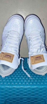 Levis Original Sneakers High Cut and in White