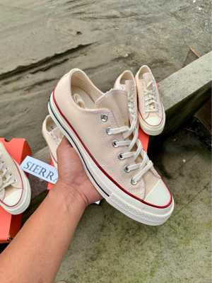 Converse Chuck 70 Low “Parchment Cream”