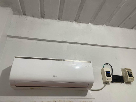 TCL 1.0 HP TITAN GOLD | INVERTER SPLIT-TYPE AIRCON