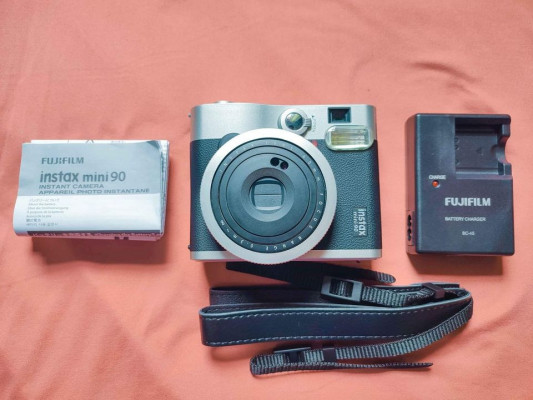 Instax Mini 90 Neo Classic