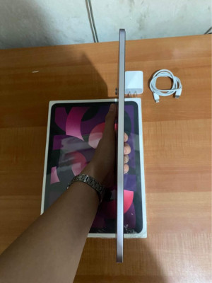 Sale or Swap: iPad Air 5th Gen (Pink)