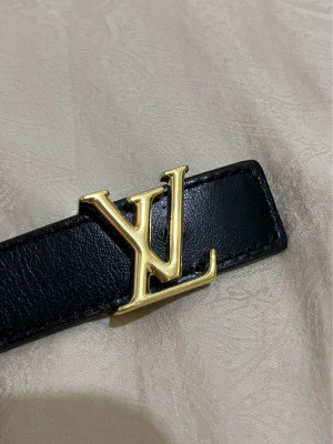 Louis Vuitton LV Iconic 20 mm Monogram Reversible Belt