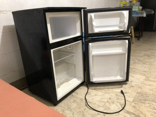 Two-door Personal/Mini Refrigerator