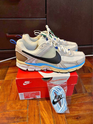 Vomero 5 Design by Japan