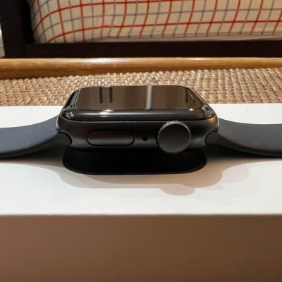 Apple Watch SE 40mm Space Gray