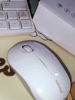 FOR SALE MINISO WIRELESS KEYBOARD