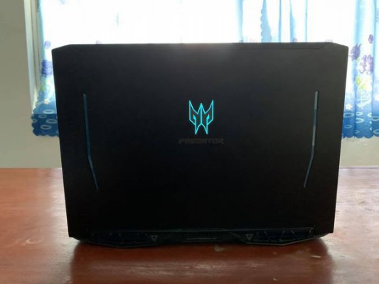 Acer Predator Helios 300