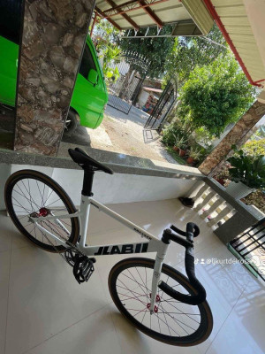 JLAB FIXIE FOR SALE